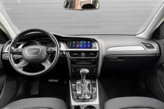 Audi A4 (2013) thumbnail 3