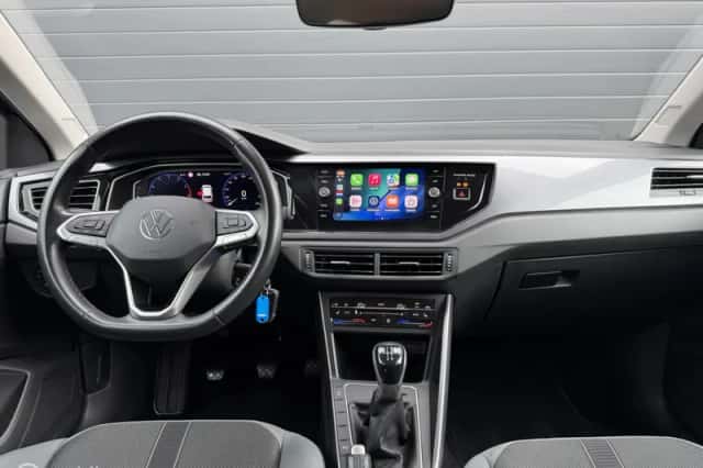 Volkswagen Polo (2022) thumbnail 3