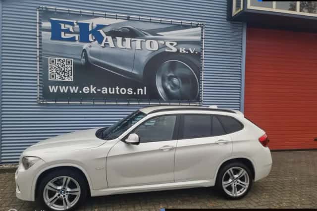BMW X1 (2012) thumbnail 1