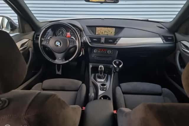 BMW X1 (2012) thumbnail 3
