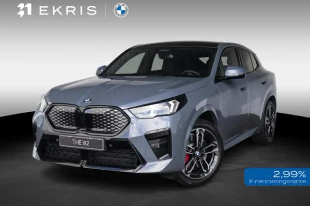 BMW iX2 (2026) thumbnail 1
