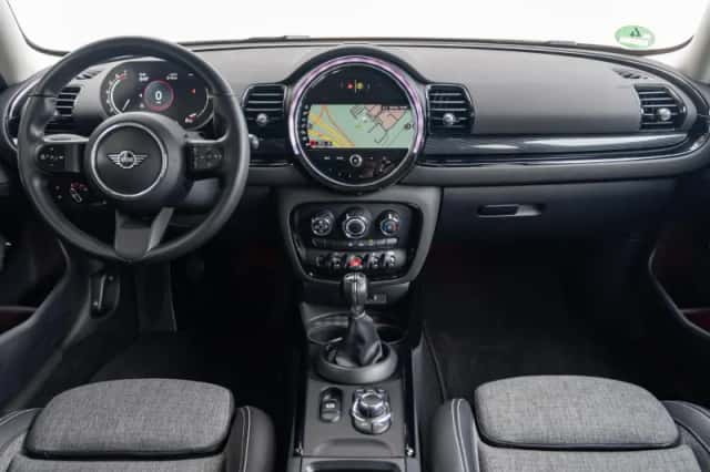 MINI Clubman (2022) thumbnail 3