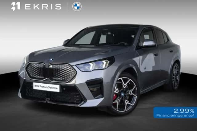 BMW iX2 (2025) thumbnail 1