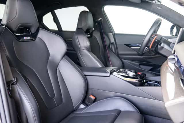 BMW M5 (2025) thumbnail 5