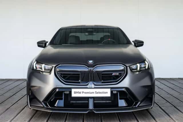BMW M5 (2025) thumbnail 6