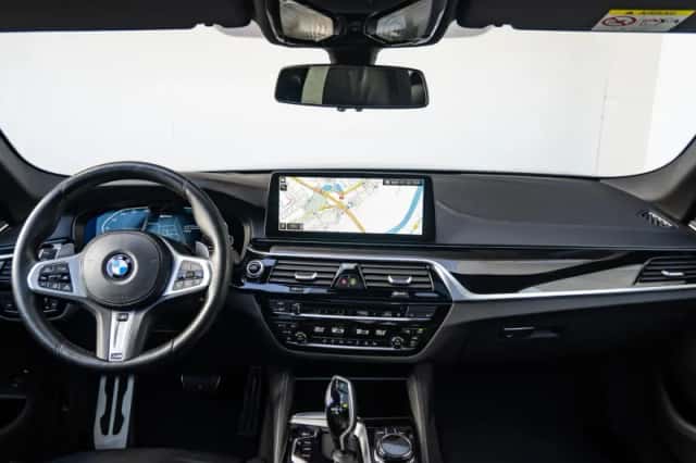 BMW 5-Serie (2021) thumbnail 3