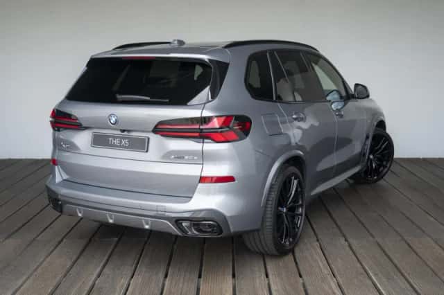BMW X5 (2026) thumbnail 2
