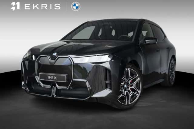 BMW iX (2026) thumbnail 1