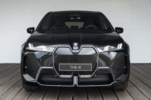BMW iX (2026) thumbnail 5