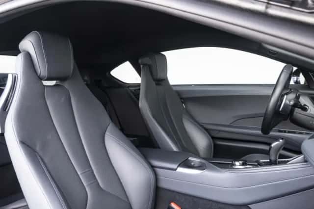 BMW i8 (2020) thumbnail 3