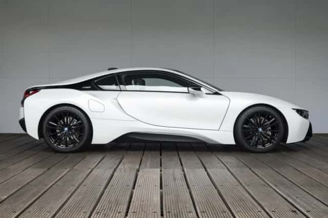 BMW i8 (2020) thumbnail 6