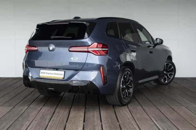 BMW X3 (2026) thumbnail 2