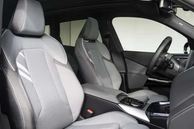 BMW X3 (2026) thumbnail 4