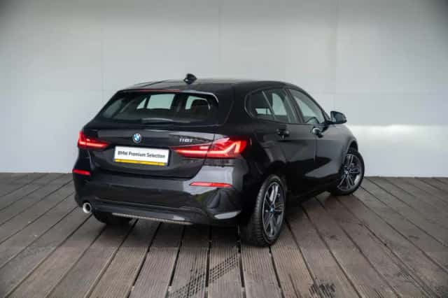 BMW 1-Serie (2023) thumbnail 2