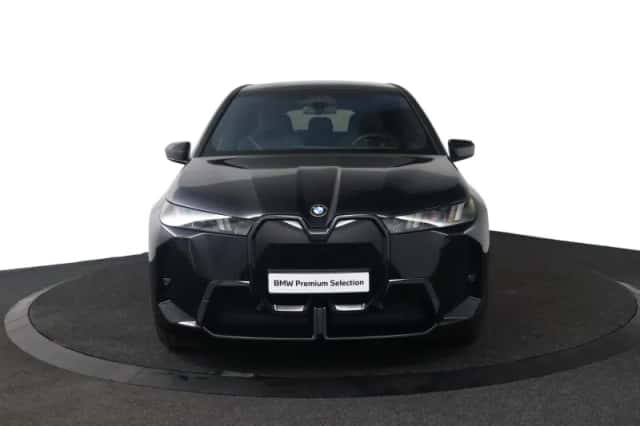 BMW iX (2026) thumbnail 2