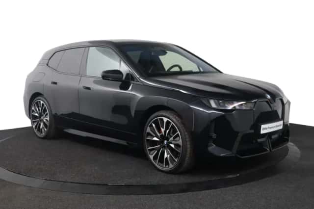 BMW iX (2026) thumbnail 3