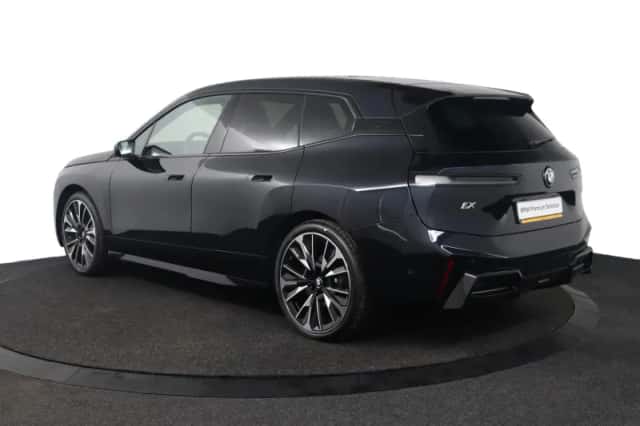 BMW iX (2026) thumbnail 5