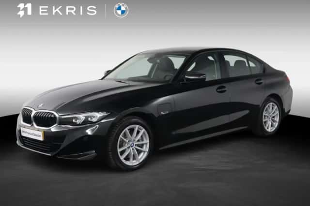 BMW 3-Serie (2023) thumbnail 1
