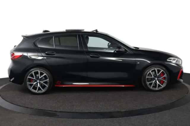 BMW 1-Serie (2022) thumbnail 6