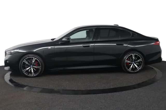 BMW 5-Serie (2025) thumbnail 3