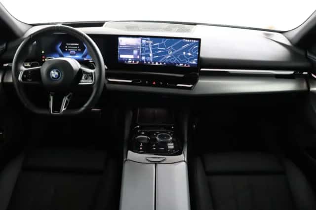 BMW 5-Serie (2025) thumbnail 4