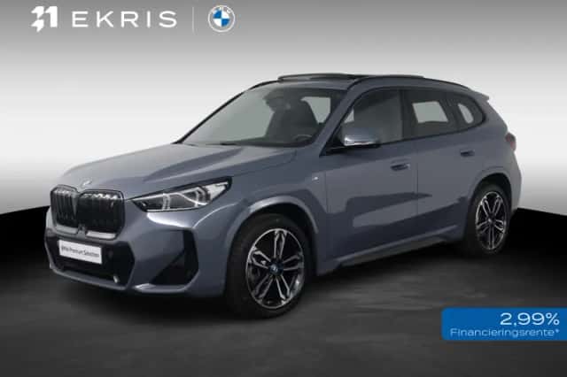 BMW iX1 (2023) thumbnail 1