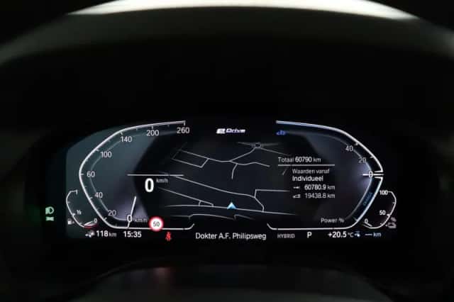 BMW X3 (2024) thumbnail 5
