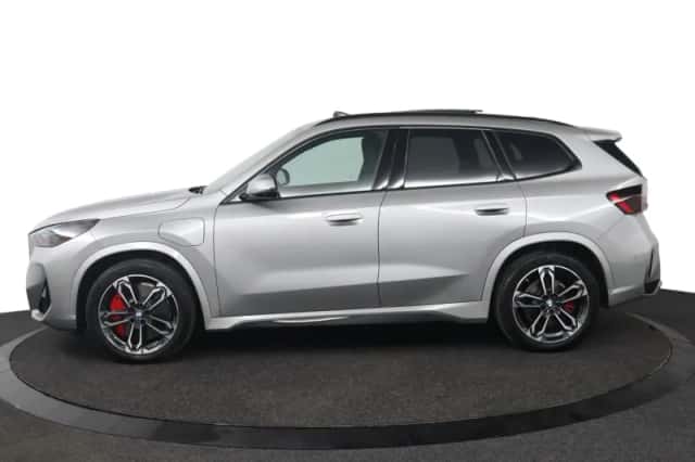 BMW X1 (2025) thumbnail 3
