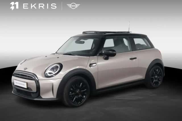 MINI Cooper (2023) thumbnail 1