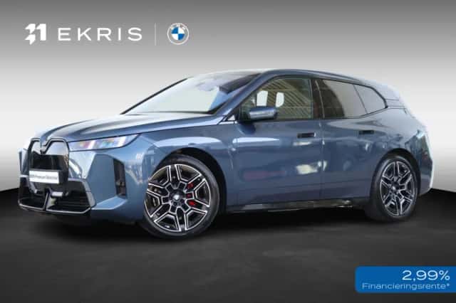 BMW iX (2025) thumbnail 1