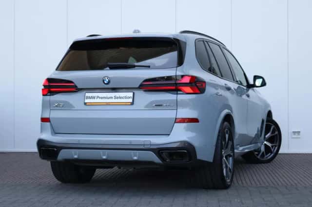 BMW X5 (2025) thumbnail 2