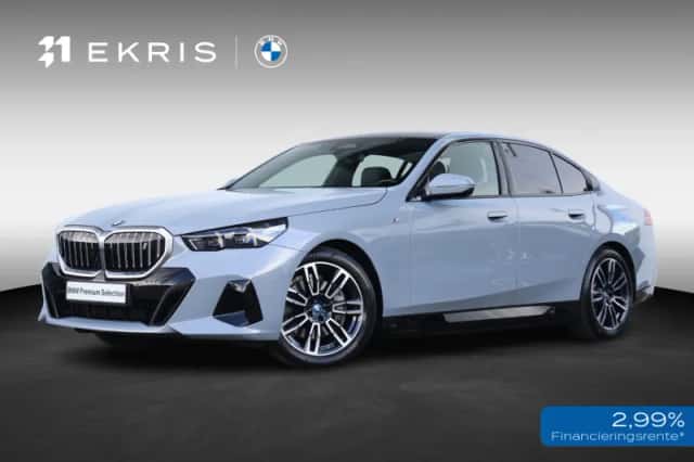 BMW i5 (2024) thumbnail 1