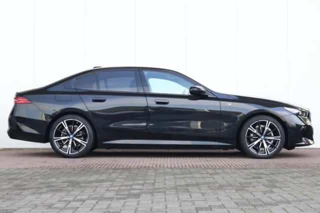 BMW 5-Serie (2024) thumbnail 5