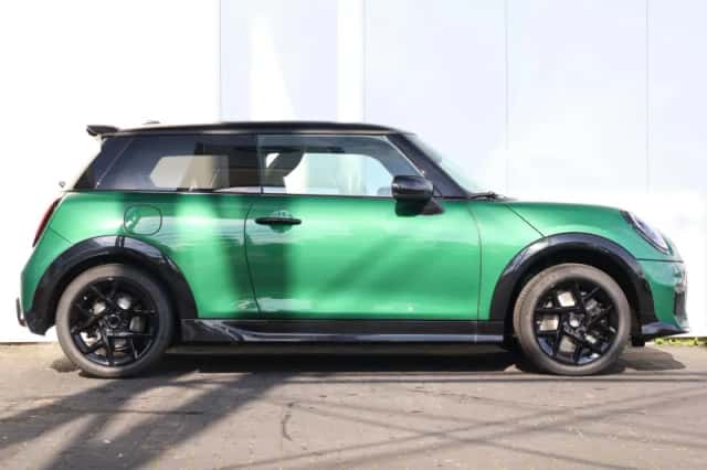 MINI Cooper (2026) thumbnail 5