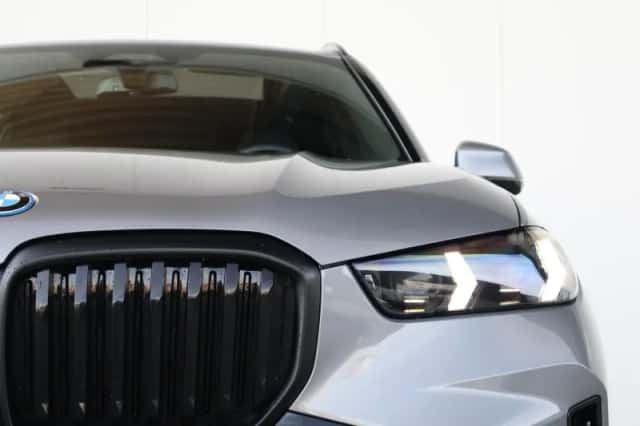 BMW X5 (2026) thumbnail 3