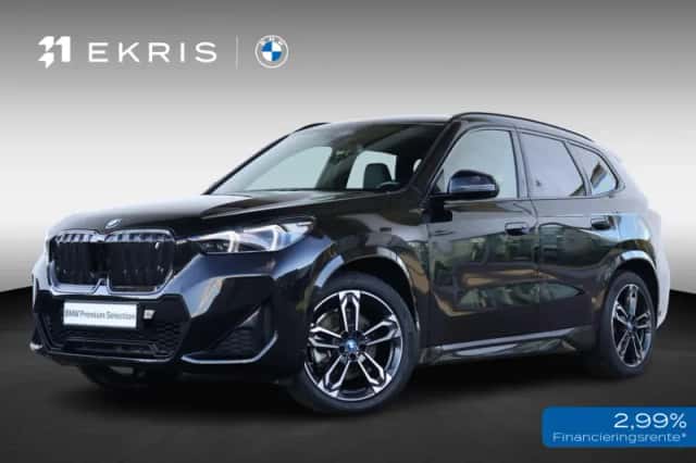 BMW iX1 (2023) thumbnail 1