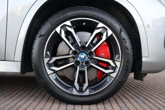 BMW X1 (2025) thumbnail 6