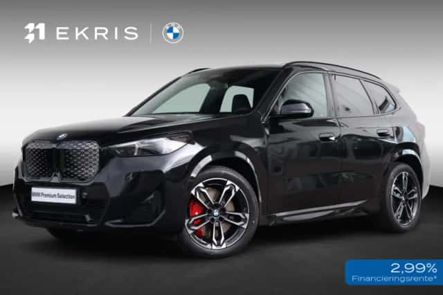 BMW iX1 (2026) thumbnail 1