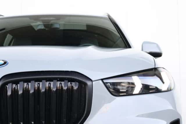 BMW X5 (2025) thumbnail 3