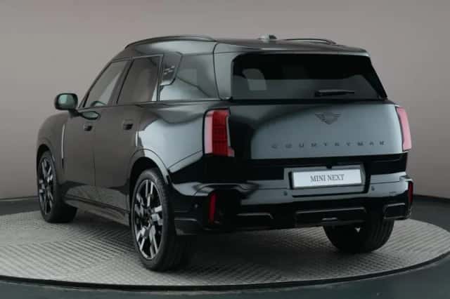MINI Countryman (2025) thumbnail 5