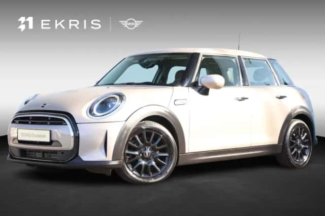 MINI Cooper (2022) thumbnail 1