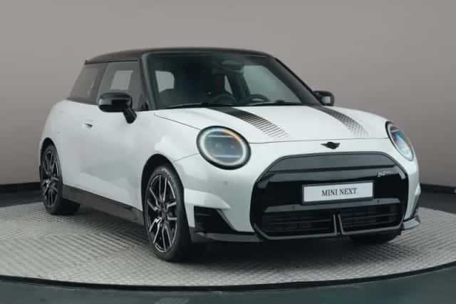 MINI John Cooper Works (2026) thumbnail 3