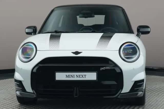 MINI John Cooper Works (2026) thumbnail 6