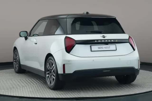 MINI Mini Electric (2026) thumbnail 3
