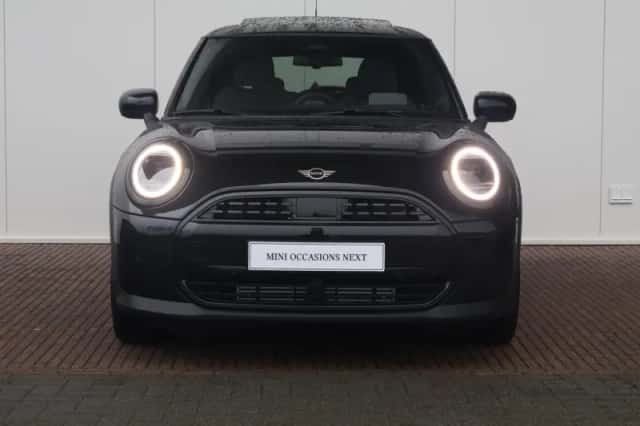 MINI Cooper (2026) thumbnail 4