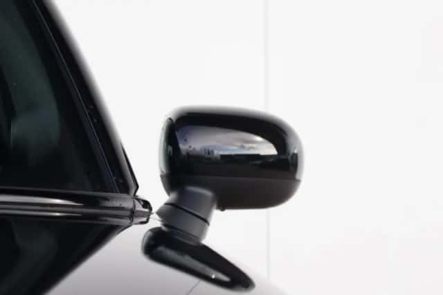 MINI Cabrio (2026) thumbnail 4