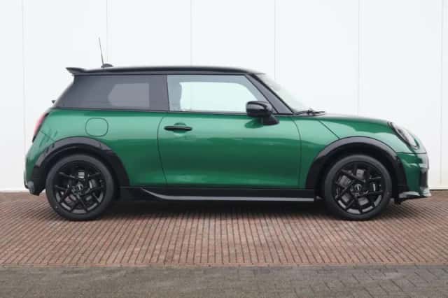 MINI John Cooper Works (2026) thumbnail 6