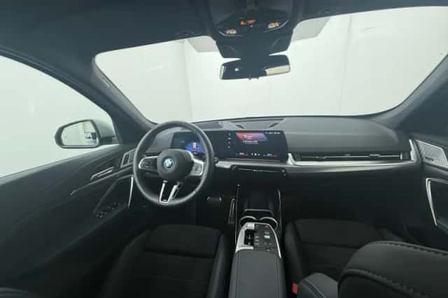 BMW X1 (2025) thumbnail 5