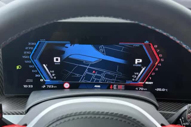BMW XM (2026) thumbnail 3