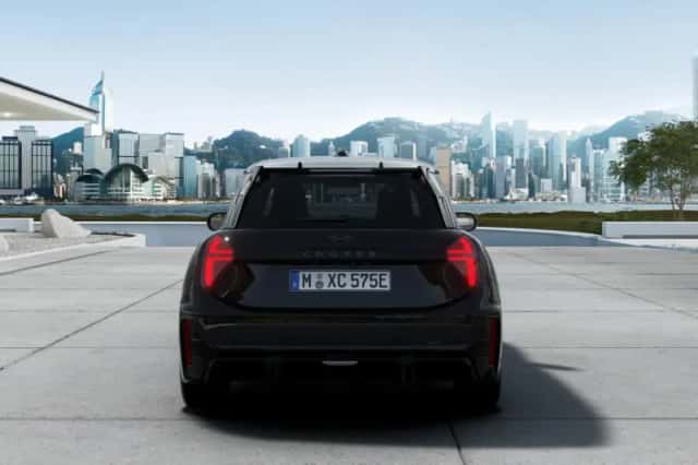MINI Mini Electric (2026) thumbnail 3